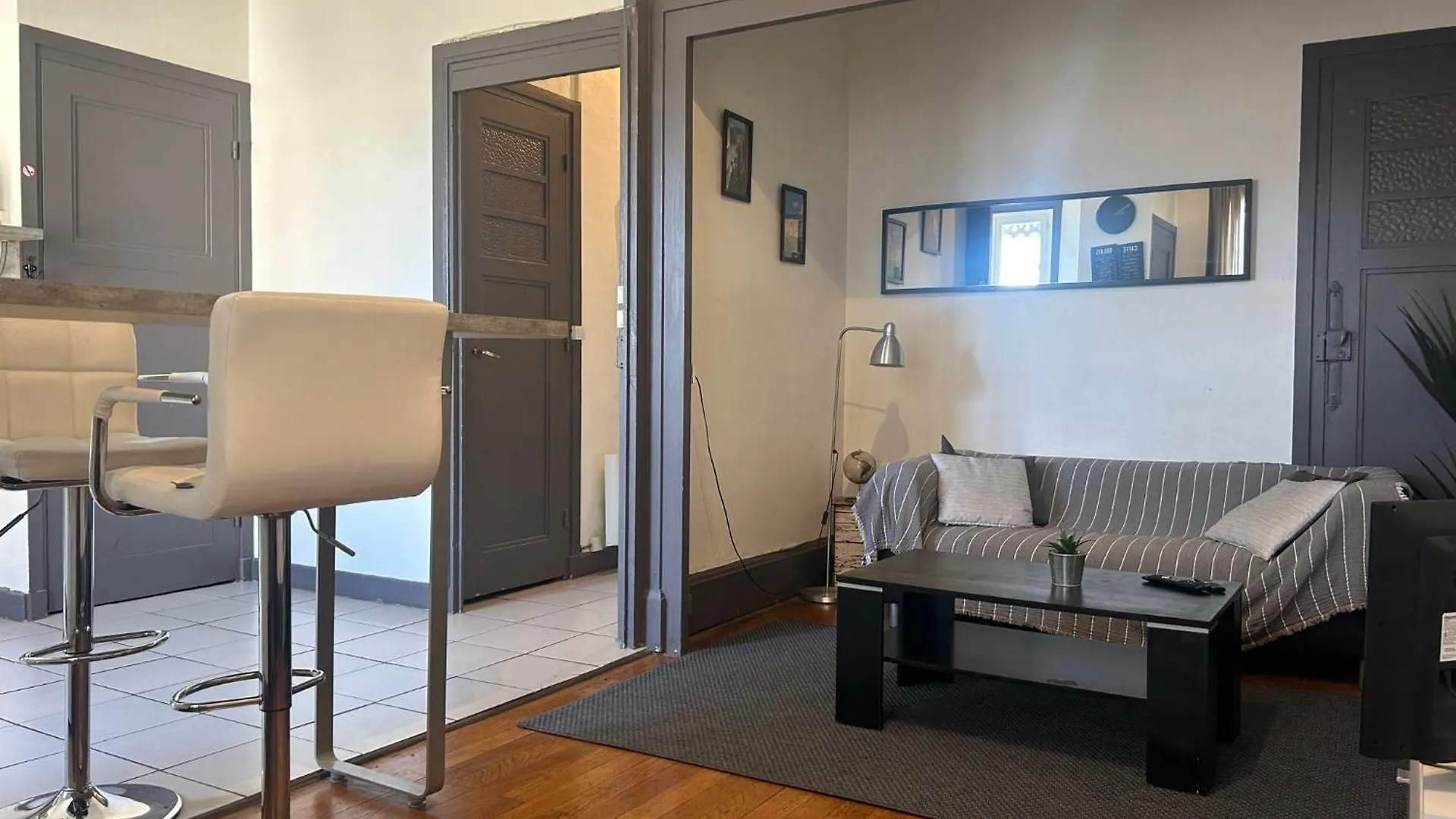 شقة Spacieux Cosy - 1 Chambre Appartement - Lyon Perrache Confluence 50 M2